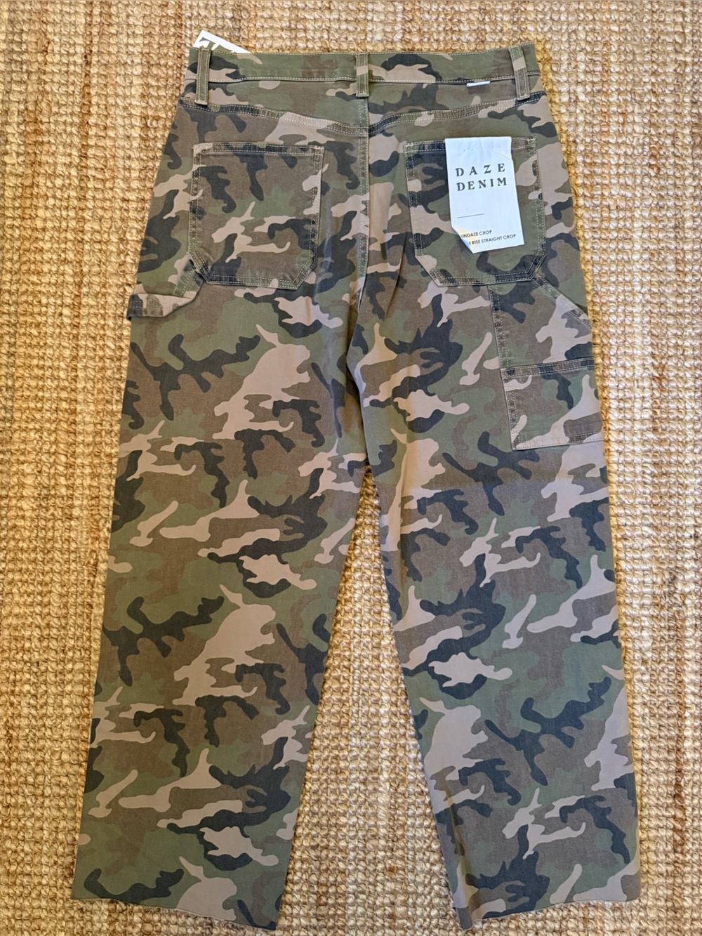 Camo Wide-Leg Women's Jeans - Green - Picture 7 of 7